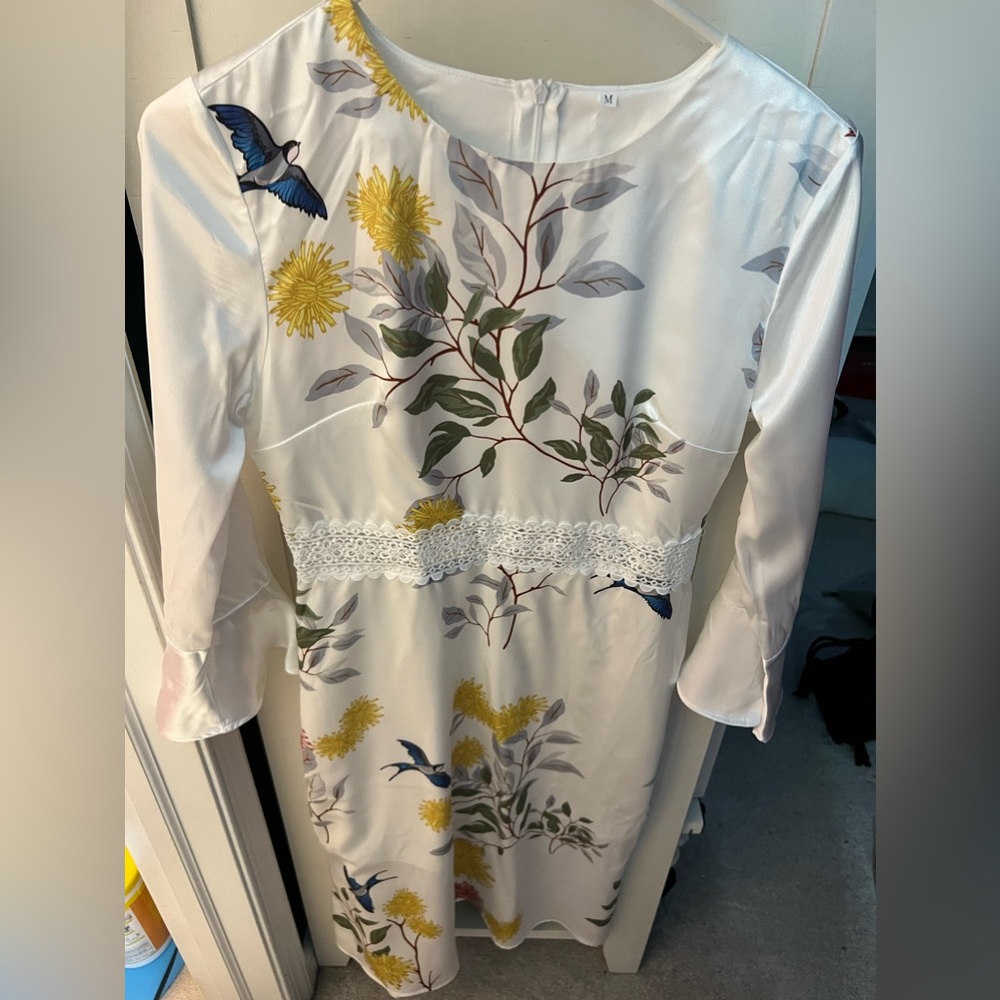 Satin-like floral dress